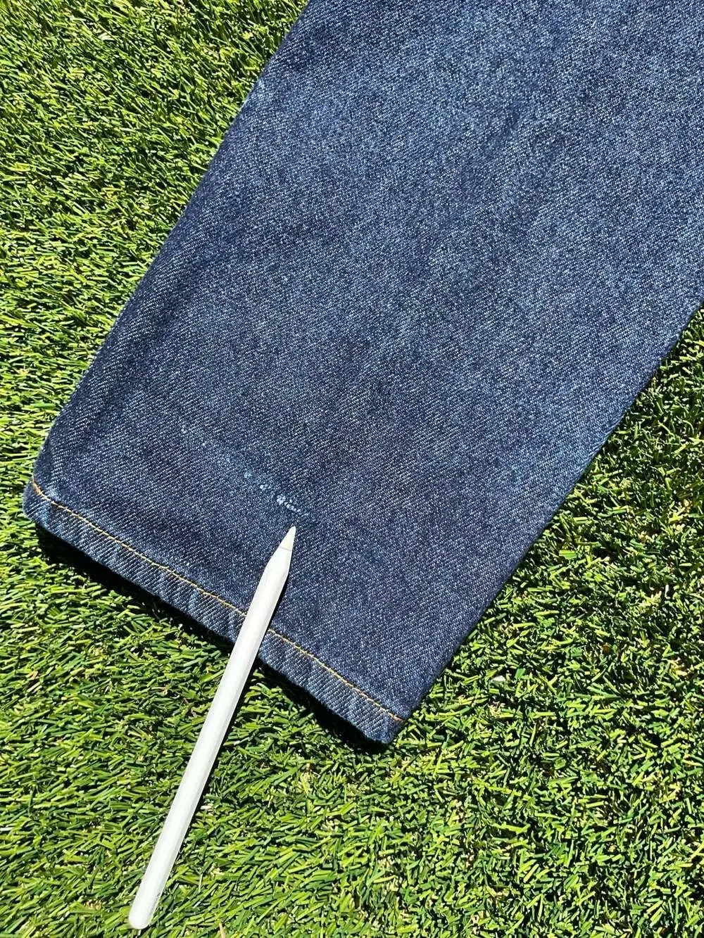 1988 Levi's 505 Regular Fit Dark Wash Straight Leg Jeans